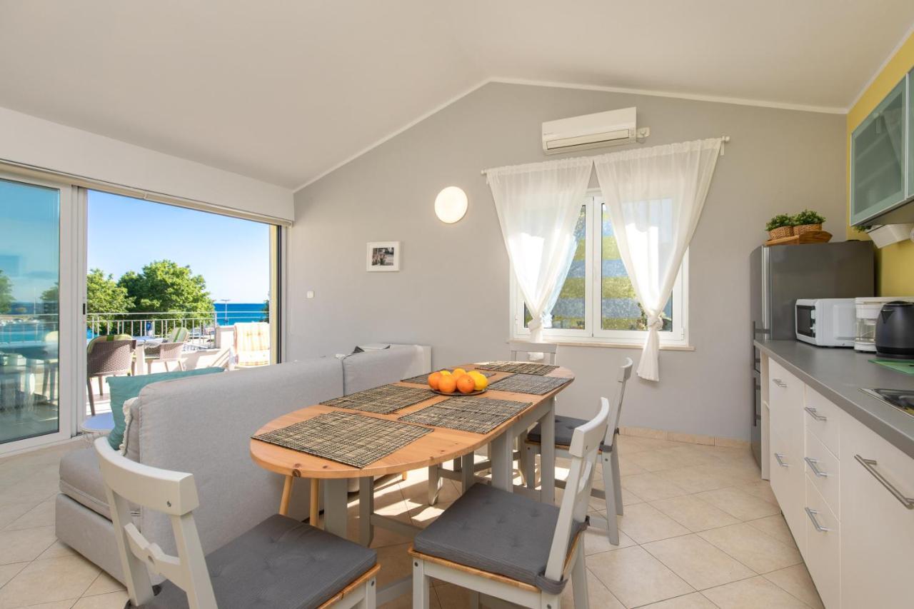 Apartment Portapisana Just 50M From The Beach Krk Town Extérieur photo
