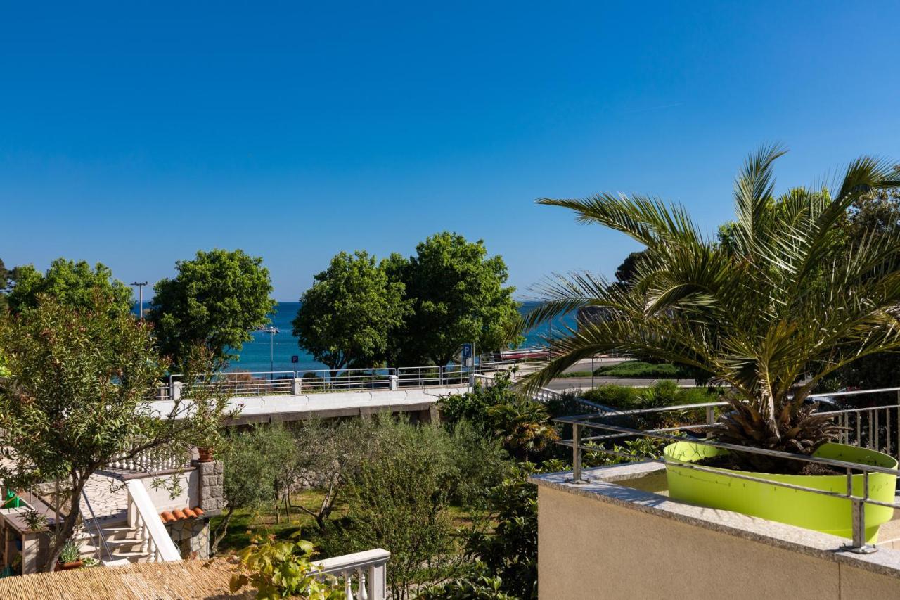 Apartment Portapisana Just 50M From The Beach Krk Town Extérieur photo