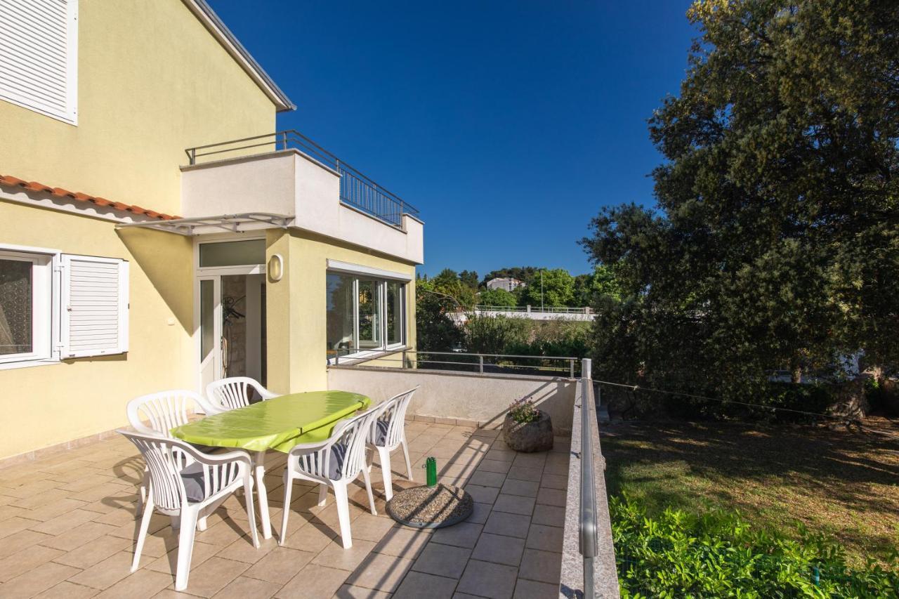 Apartment Portapisana Just 50M From The Beach Krk Town Extérieur photo